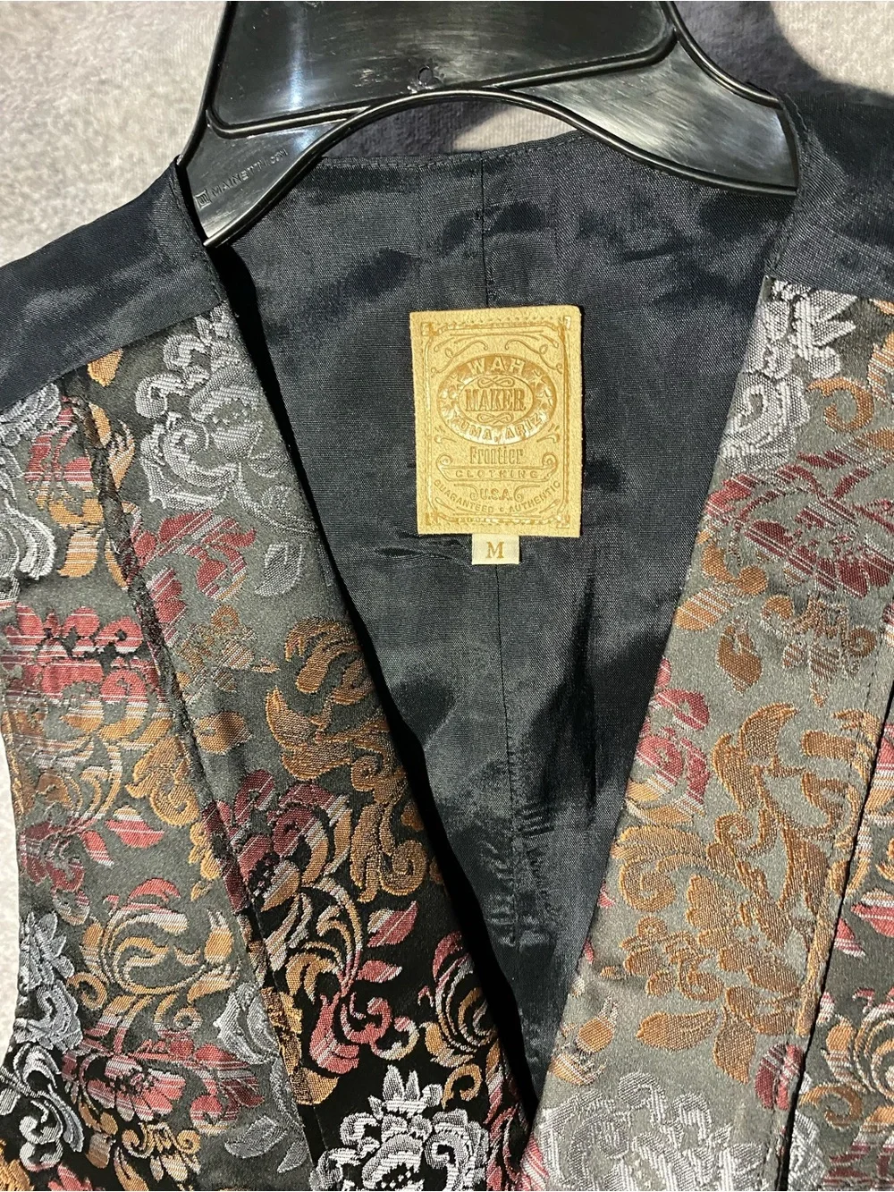 Wah Maker Frontier Brocade Tapestry Western Vest Men's M Floral USA Made